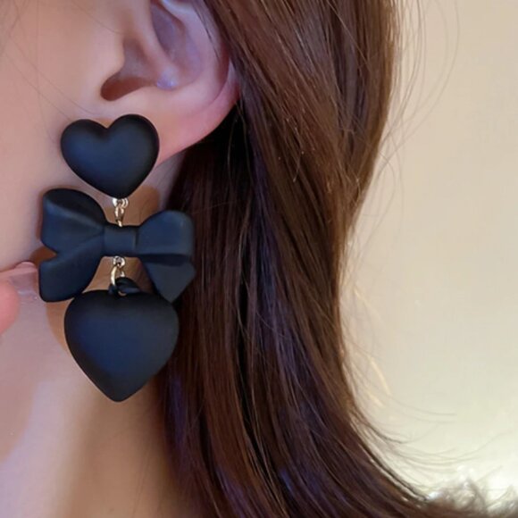 Large Retro Black Heart Bow Dangle Statement Earrings Y2K Big - Picture 2 of 7